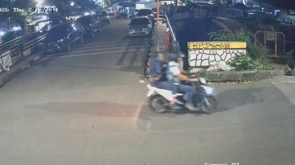 SADIS..!!!  3 Perwira  dan 1 Bintara TNI Ternyata Pelaku Penyiraman Air Keras