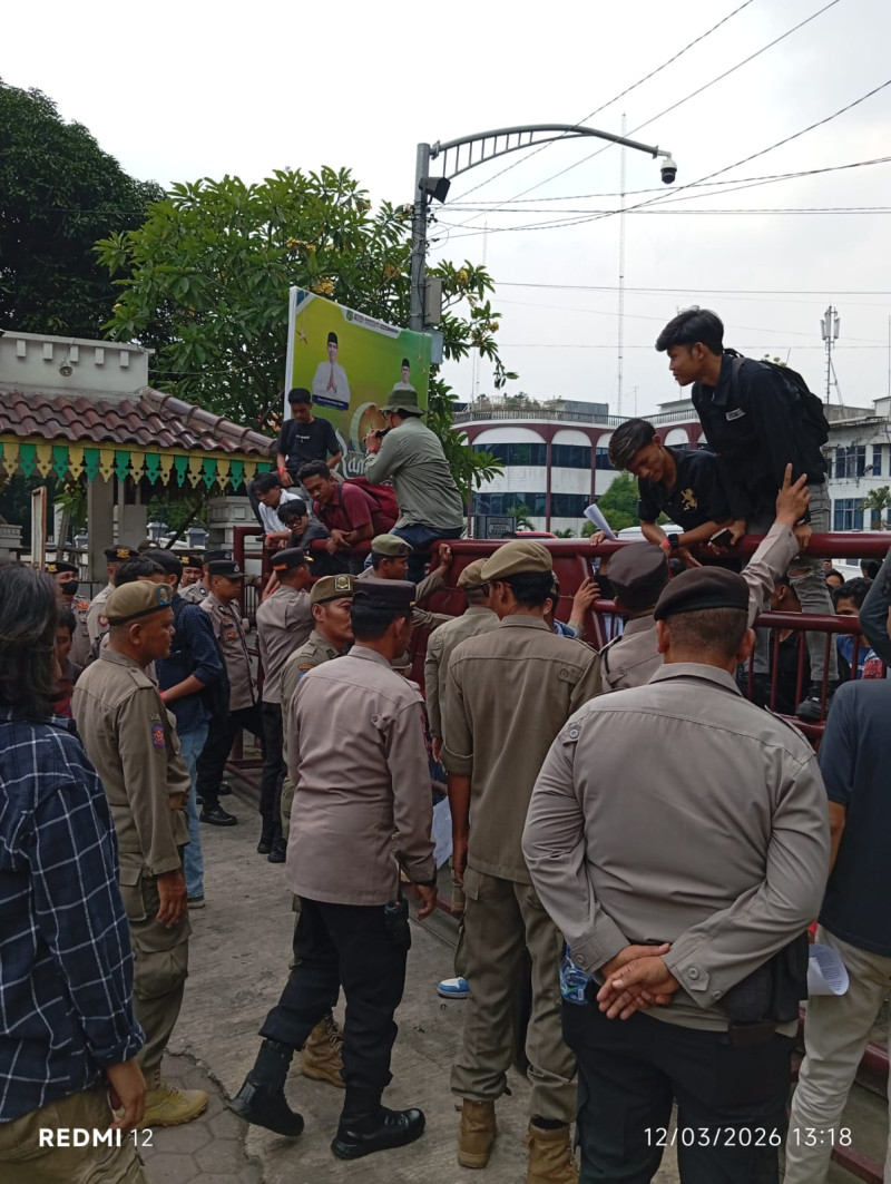 Toko Crown Iskandar Muda Kangkangi Perda, Walikota Medan Tak Bernyali Bertindak