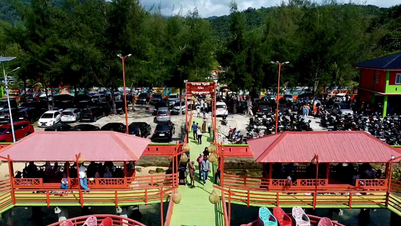 Momentum Lebaran 1447 H, Ribuan Wisatawan Padati Objek Wisata Aceh Selatan