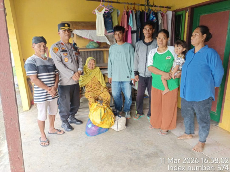Kapolsek Tanah Jawa Antarkan Sendiri Nenek Pikun yang Terlantar, Pulang ke Pelukan Keluarga di Tebing Tinggi Setelah Diselidiki Lewat Pemindai Iris Ma