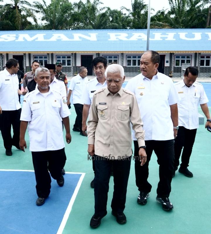 Bupati Asahan Bersama Wagubsu Kunjungi SMA Negeri Rahuning