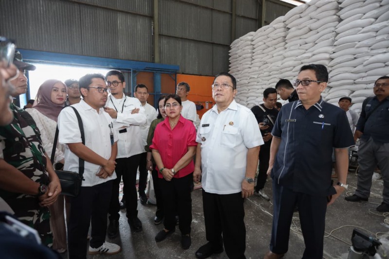 Jelang Hari Raya Idul Fitri, Wali Kota Wesly Silalahi Sidak Sejumlah Pasar