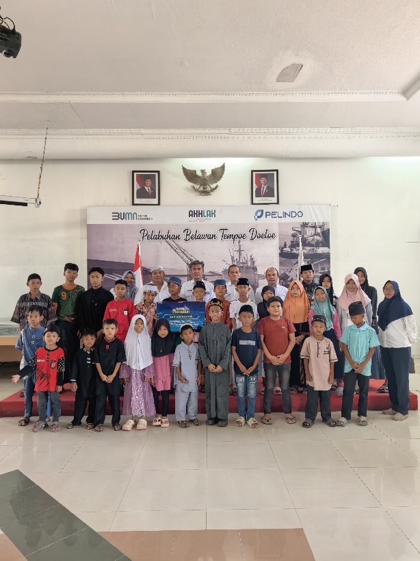 Pelindo Regional 1 Belawan Salurkan 1.250 Paket Sembako, 1.250 Takjil dan 250 Santunan Anak Yatim
