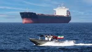 Ratusan Kapal Tanker Terjebak Dipintu Masuk Selat Hormuz
