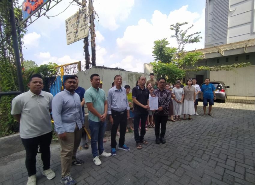 Warga Perumahan Contempo Regency Tolak Pembongkaran Pagar Tembok