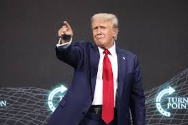 Trump Memerintahkan Angkatan Laut AS Memblokade Pelabuhan Pelabuhan Iran, Untuk Apa..?