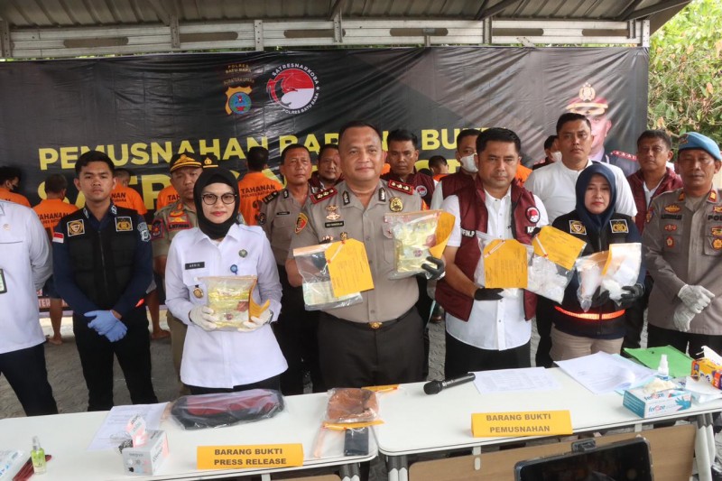 Polres Batu Bara Ungkap Kasus dan Musnahkan 1.210,07 gram Narkotika