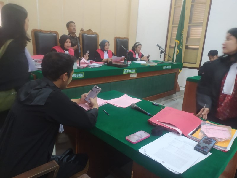 Didakwa Palsukan 54 Cek di Bank Mandiri, Pegawai PT TSI Rugikan Rp123,2 Miliar