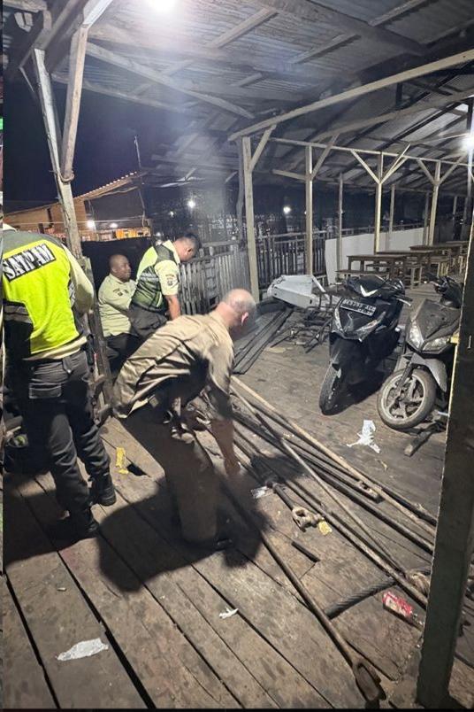 Fleet Quick Response Team Kodaeral I   Tangkap Penjarah Kapal Kargo