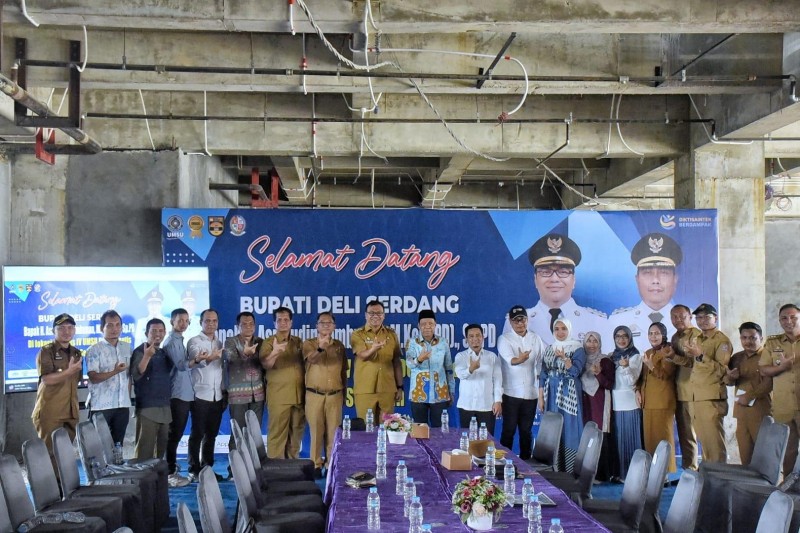 Tinjau Kampus Terpadu UMSU, Bupati Sebut Infrastruktur Jalan Dimulai Tahun Depan