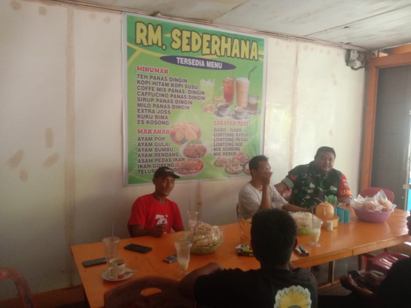 Komsos Humanis, Babinsa : Keselamatan Nelayan Jadi Prioritas di Tengah Cuaca Yang Tidak Menentu*