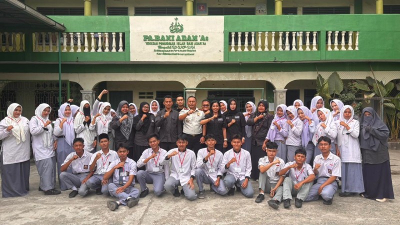 Cegah TPPO, Imigrasi Belawan Edukasi Pelajar SMA Bani Adam Medan