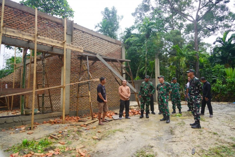 Danrem 012/Teuku Umar Tinjau Langsung Pembangunan KDKMP di Simeulue