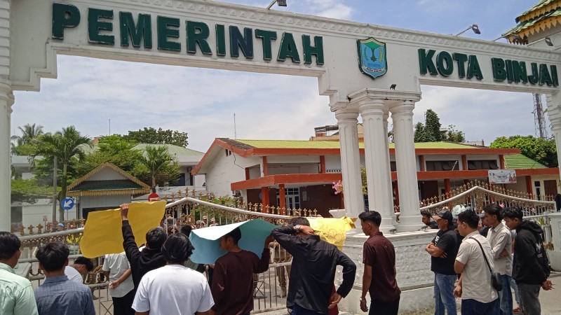 Wali Kota Binjai Enggan Temui Pendemo, di Depan Balai Kota