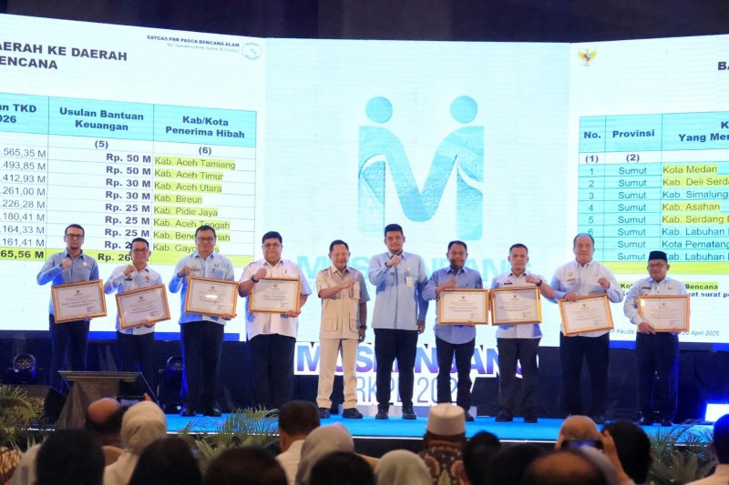 Di Musrenbang RKPD Sumut 2027, Bupati Deli Serdang Teken MoU dan Raih Penghargaan Mendagri