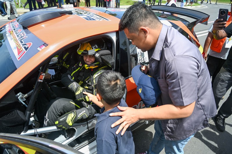 Gubernur Sumut  Dorong Regenerasi dan Ekosistem Balap Berkelanjutan Sprint Rally Sumut 2026