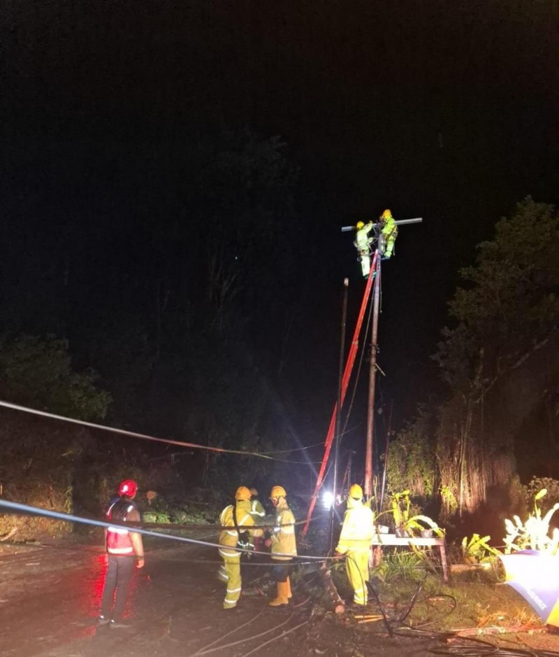 Cuaca Ekstrem Picu Gangguan Listrik, PLN Gerak Cepat Pulihkan Pasokan di Parapat