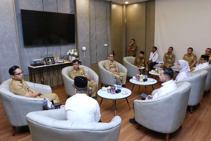 Kesiapan Pemberangkatan Haji 2026, Rico Waas Dorong Peningkatan Layanan bagi Jemaah Haji Medan