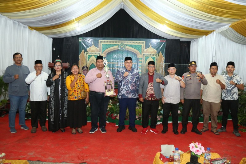 Wali Kota Wesly Melalui Dedi Tunasto Tutup MTQN ke 37 di Siantar Marihat