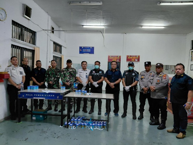 Lapas Kelas II A Pancur Batu Gelar Razia serta Tes Urine