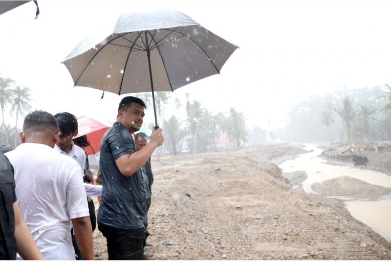 Gubernur Sumut Bobby Nasution Desak Percepatan Proyek Tanggul dan Sabodam Sungai Tukka