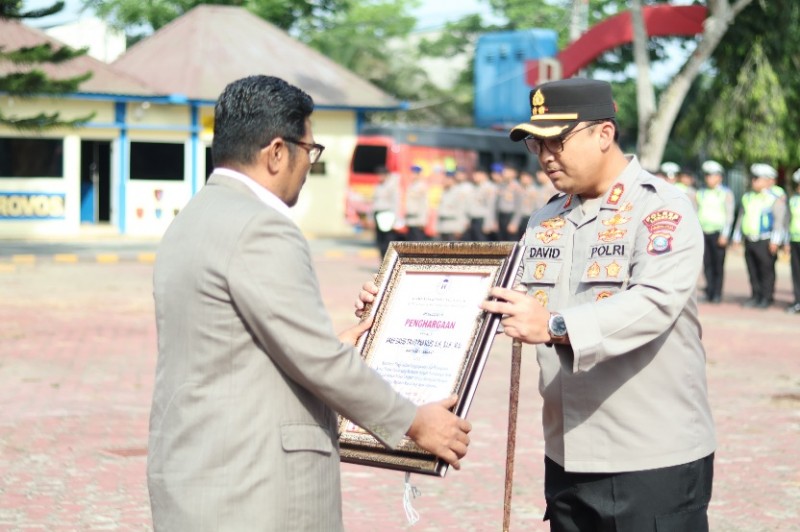 Tangani Kasus Viral Secara Humanis, Polres Langkat Raih Penghargaan Komnas PA