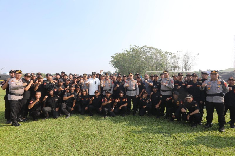 Kapolres Simalungun Hadiri Apel Akbar Sabuk Kamtibmas Polda Sumut: Wujud Nyata Sinergitas Polri Dan Masyarakat Jaga Stabilitas Keamanan