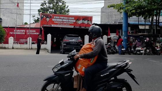 Pelaksanaan Konstatering Lahan Pertapakan Sekretariat DPC PDIP Labuhanbatu Berjalan Mulus