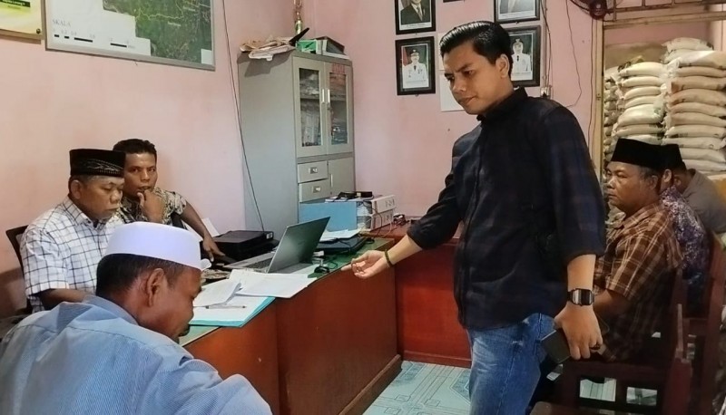 Diundang Mendadak, Dokumen Dinilai Tak Lengkap: Penyerahan Putusan KIP di Malintang Jae Berlangsung Tegang