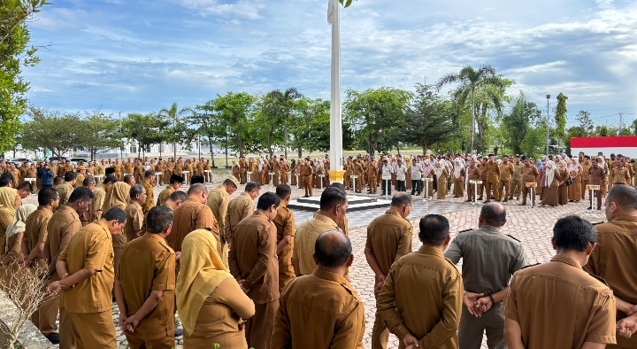Bupati Pidie Jaya: ASN Jangan Ambil Gaji Negara Kalau Masih Nongkrong di Warkop saat Jam Kerja