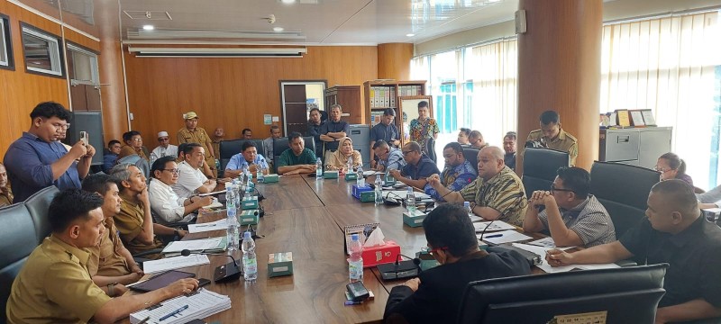 Tak Kuasai Materi, Komisi 4 DPRD Medan 'Usir' Kabid Dinas Perkimcikataru