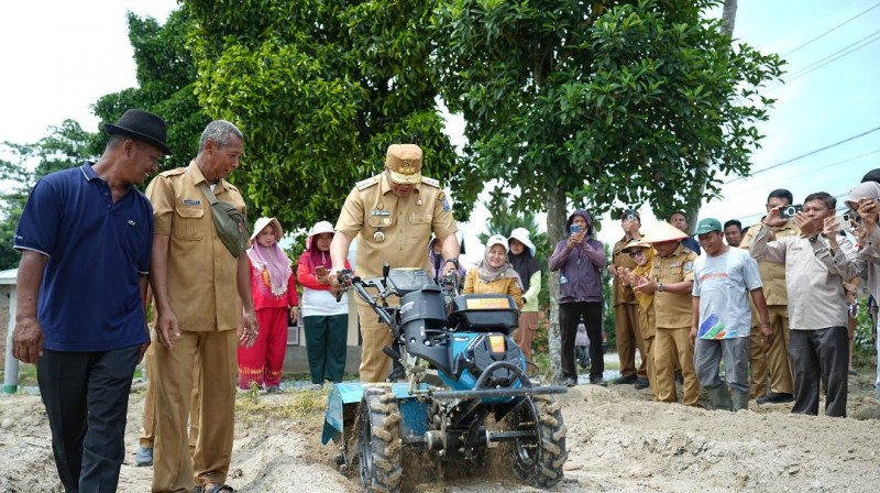 Bupati Percepat Modernisasi Pertanian Demi Efisiensi dan Produktivitas