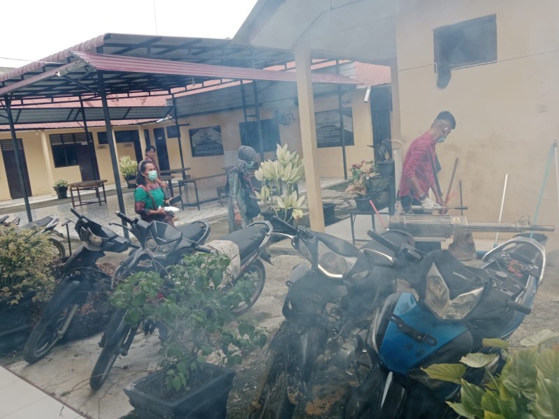 Gerak Cepat Polsek Kotapinang Fogging Mako dan Permukiman, Cegah Ancaman DBD