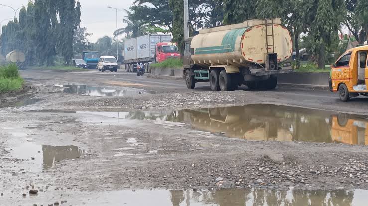 Belawan, Kota Seribu Lubang Jalanan