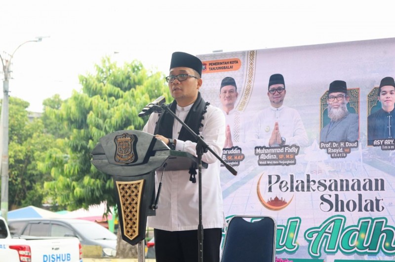Momentum Idul Adha, Plh Wali Kota Ajak Masyarakat Bersinergi membangun Daerah