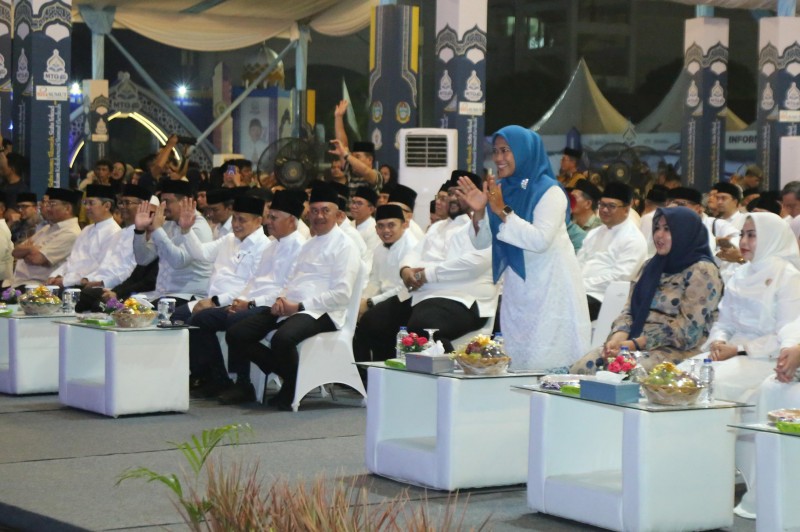 Wawako Herlina Hadiri Pembukaan MTQN ke 40 Tingkat Sumut di Deliserdang
