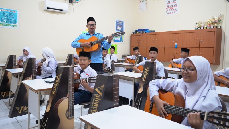 Sepenggal Kisah MTsN 2 Medan Merawat Kemanusiaan Lewat Kurikulum Berbasis Cinta