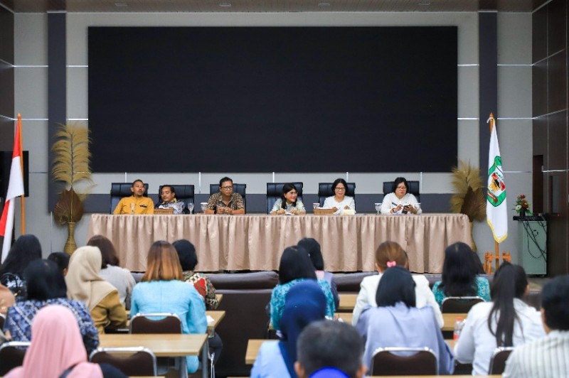 Rapat Persiapan Monitoring Kelurahan Tertib Administrasi PKK Sumut di Pemko Siantar