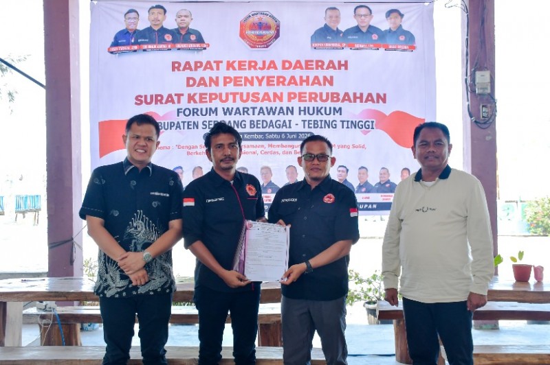Buka Rakerda Forwakum Sergai-Tebing Tinggi, Bupati Darma Wijaya: Media Sebagai Penyeimbang Kebijakan Pemerintah
