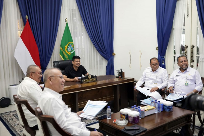 Bobby Nasution Desak Pemkab/Pemko Tuntaskan Perkada dan Tender, Penyaluran DBH Masih Tertahan
