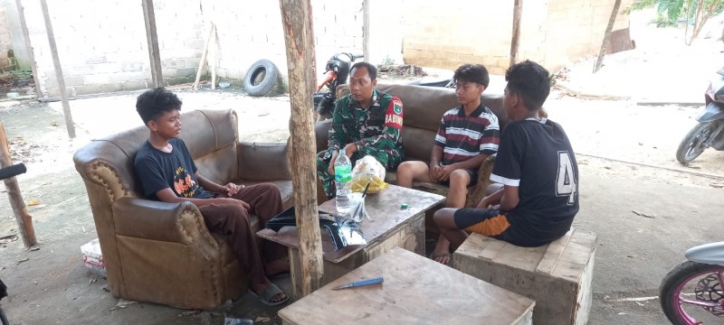 Bentuk Generasi Desa Pulau Duyung Yang Sehat dan Berkarakter, Serda Eman Sosialisasikan Bahaya Narkoba