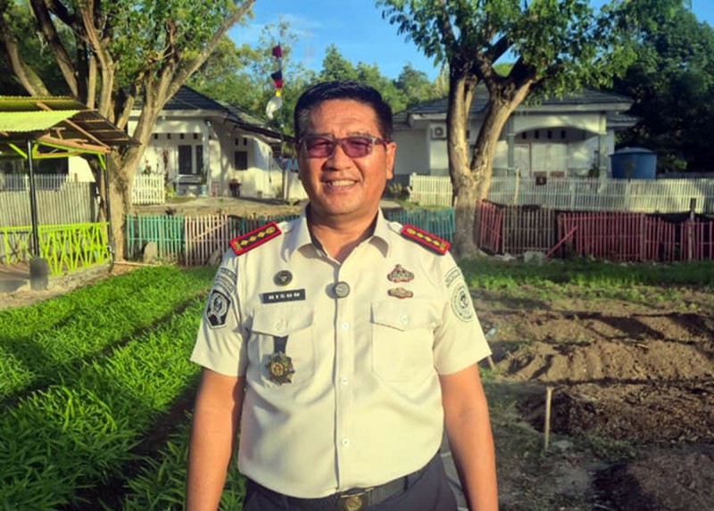Kalapas Gorontalo Junaidi Rison Optimalkan Lahan Tidur untuk Budidaya Kangkung, Dukung Kemandirian Pangan dan Pembinaan Warga Binaan