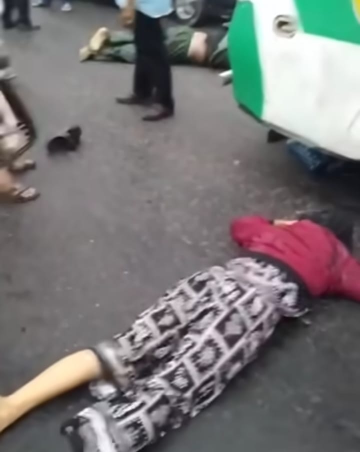 Angkot Ugal-ugalan,  Suami Istri Tewas