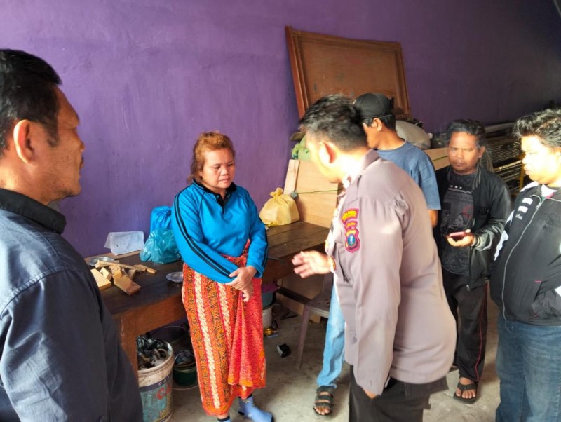 Polsek Tanah Jawa Tunjukkan Pelayanan Berintegritas dan Humanis dalam Penanganan Penemuan Jenazah di Hatonduhan