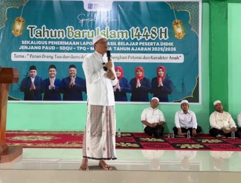 Ribuan Santri/i Pondok Pesantren Al-Mukhlishin Terima Hasil Belajar Sekaligus Rayakan Tahun Baru Islam