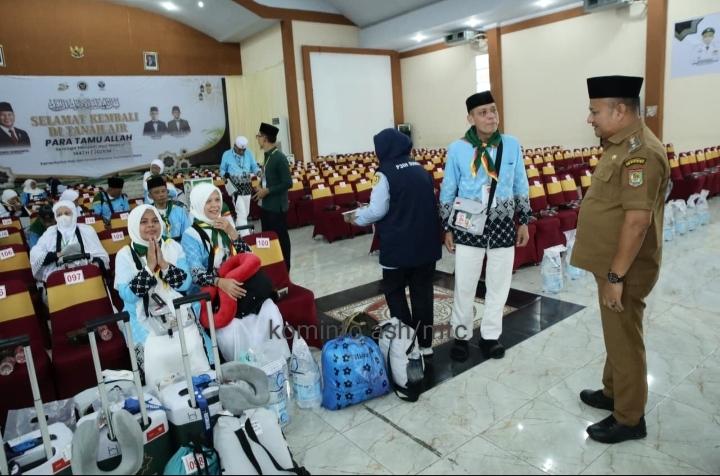 Jamaah Haji Kloter 7 Sampai Dikampung Halaman Disambut Wakil Bupati Asahan