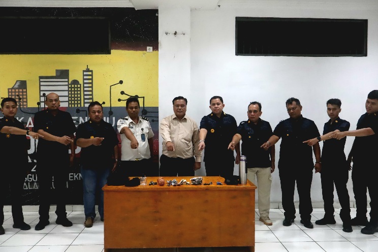Lapas Kelas IIA Pancur Batu Gelar Razia