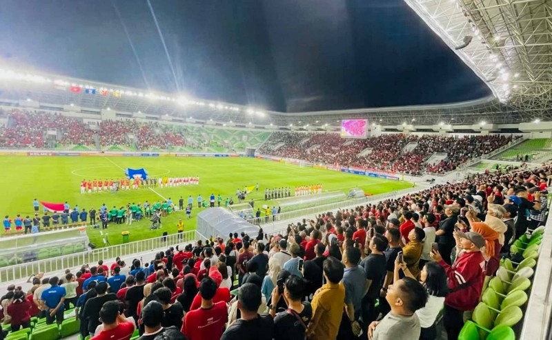 Saksikan Kemenangan 3-0 Timnas U-19, Kekompakan Rico Waas&ndash;Zakiyuddin Curi Perhatian di Stadion Utama Sumut