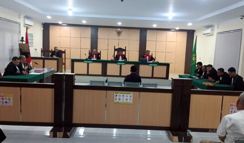 Sempat Ricuh, Hakim Vonis 3 Tersangka Sidang Korupsi Proyek Tapal Batas Mamuju