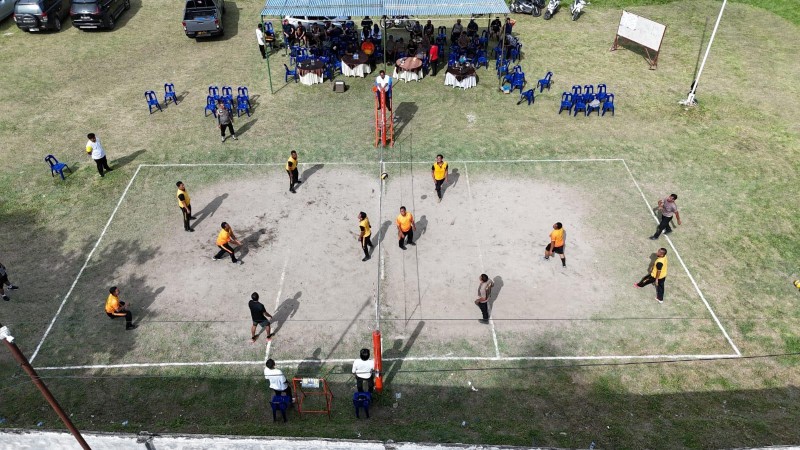 Kapolres Simalungun Gelar Final Pertandingan Bola Voli Antar Personel